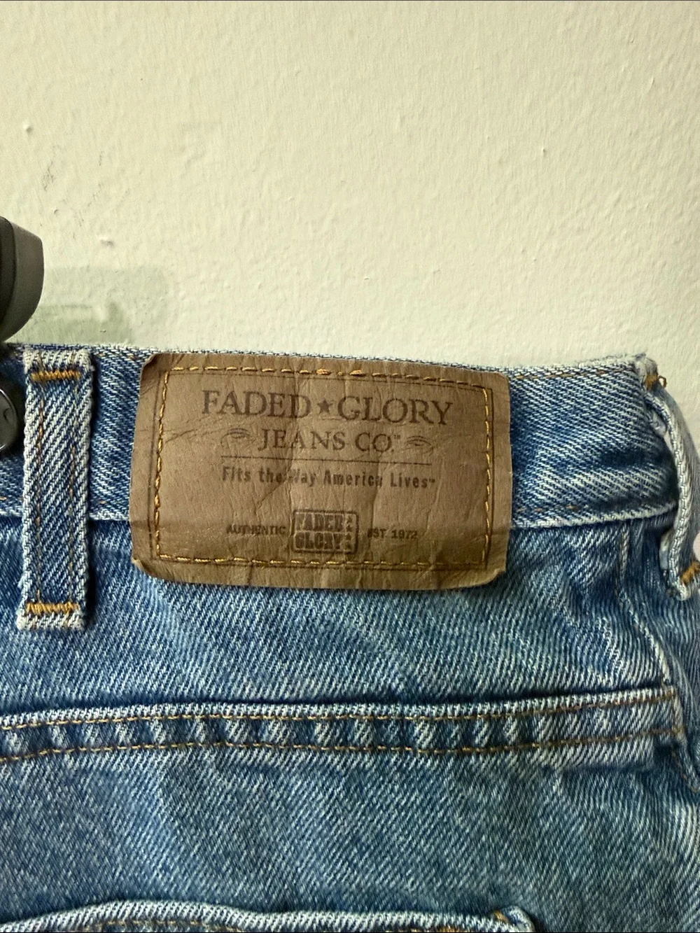 Faded Glory Light Blue Relaxed Men's Jeans